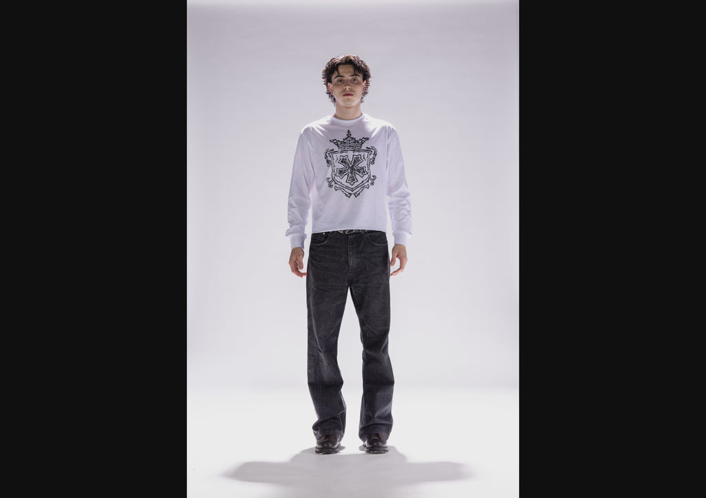 LVTK SHIELD LONGSLEEVE WHITE TEE